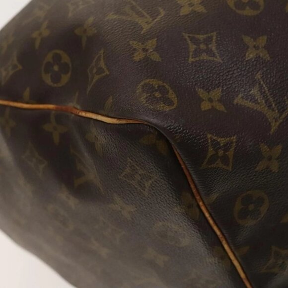 LOUIS VUITTON Monogram Keepall 50 Boston Bag - Picture 8 of 16